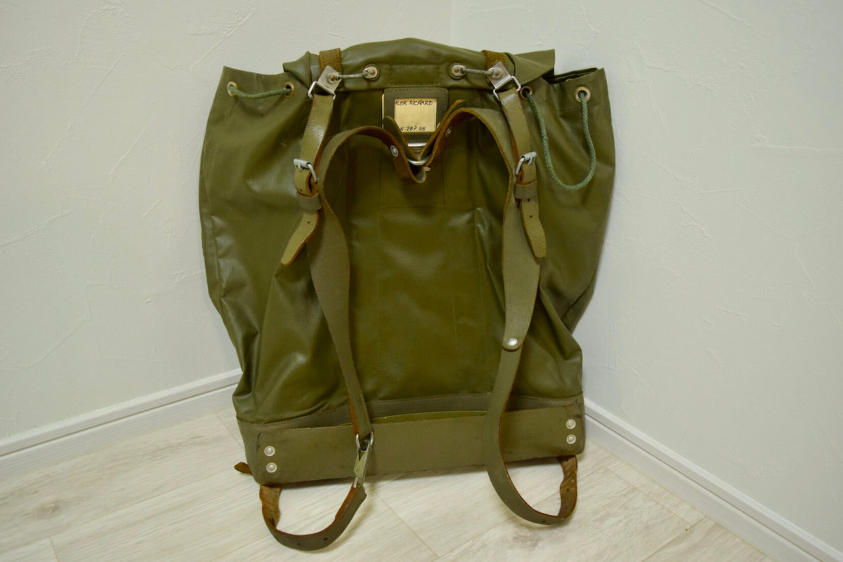 名作「スイス軍山岳バックパック後期型（PVC）」の特徴＆歴史紹介