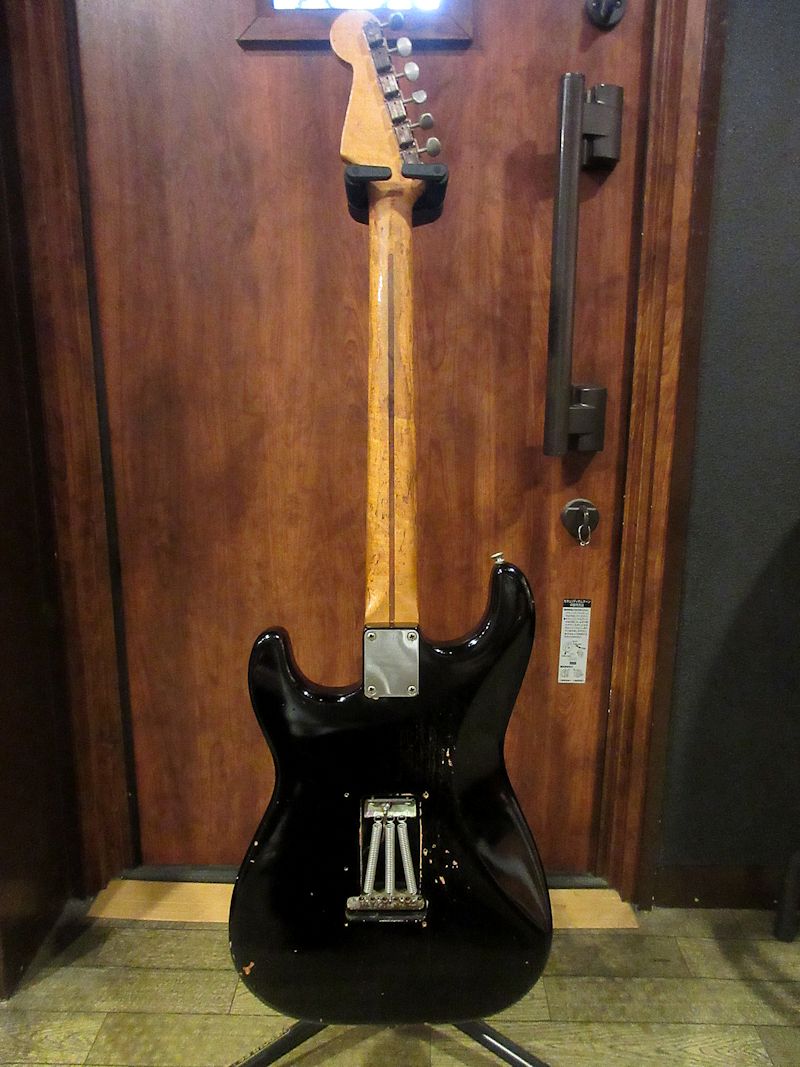 1957 Fender Stratocaster Black - ヴィンテージギター買取り・販売の