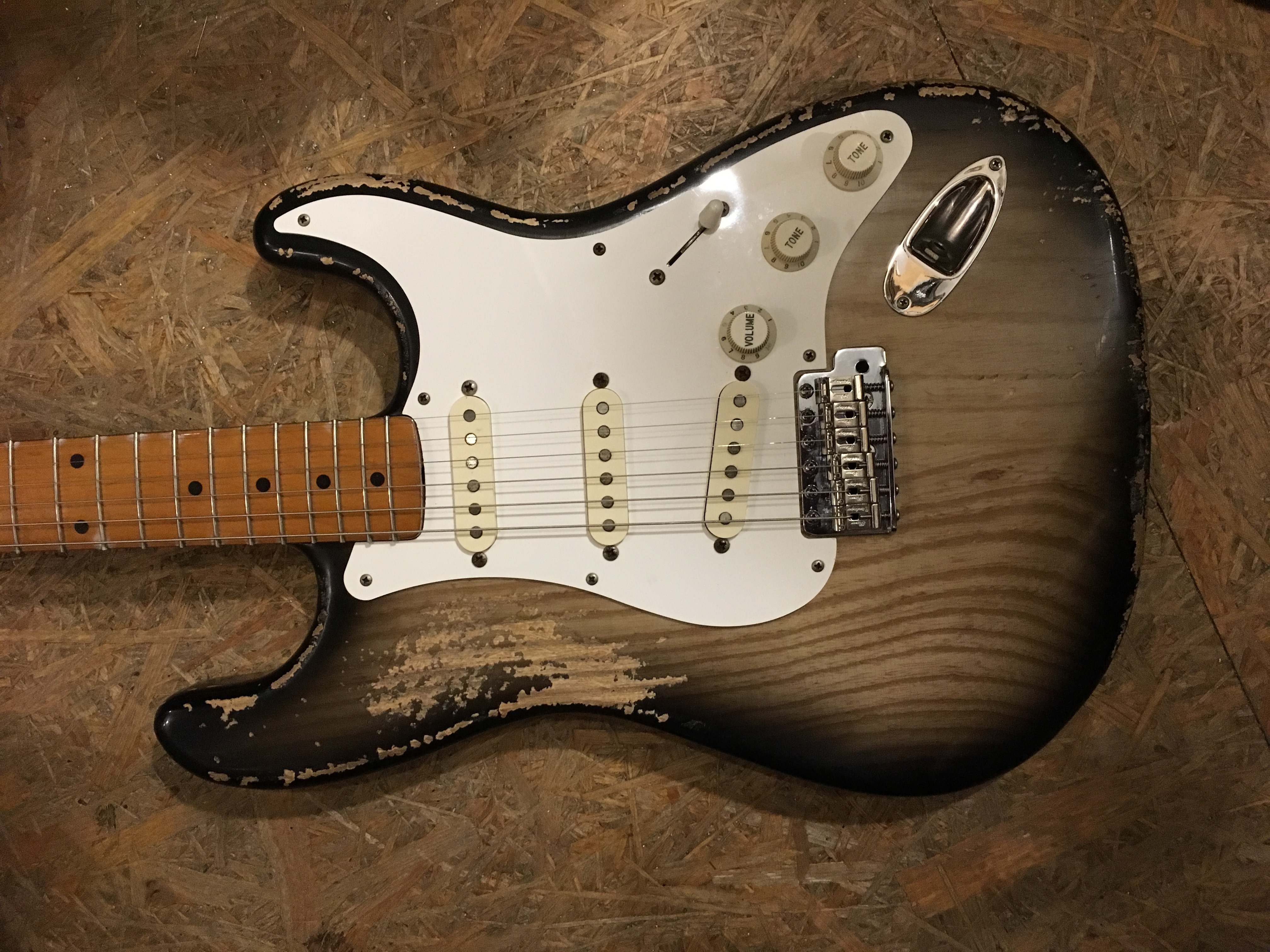 レリック加工とは！？ | ギターのレシピ