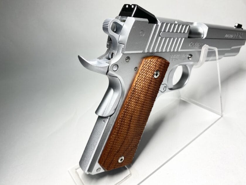 ヨーロピアンでエレガントな1911。WA SIG GSR Revolution HWをレビュー