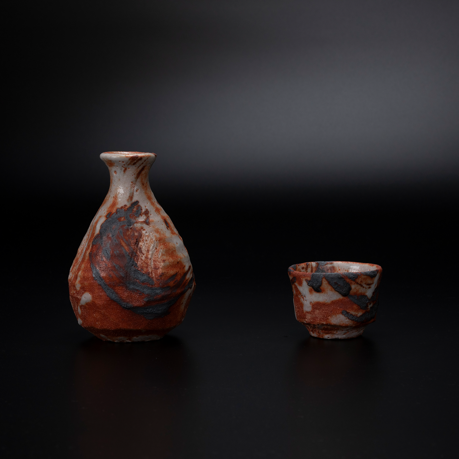 志野の徳利とぐい呑み｜侘び寂びを映す日本の高級酒器セット