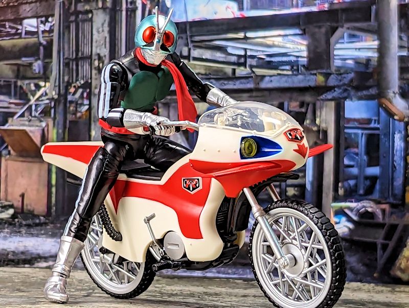 玩栗犬と、掌動-XX 仮面ライダー4 その1（仮面ライダー新1号＆バルカン