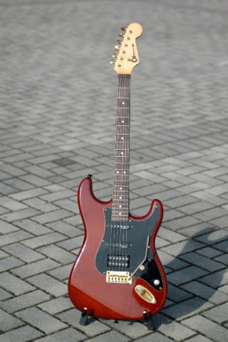 Charvel CST-60