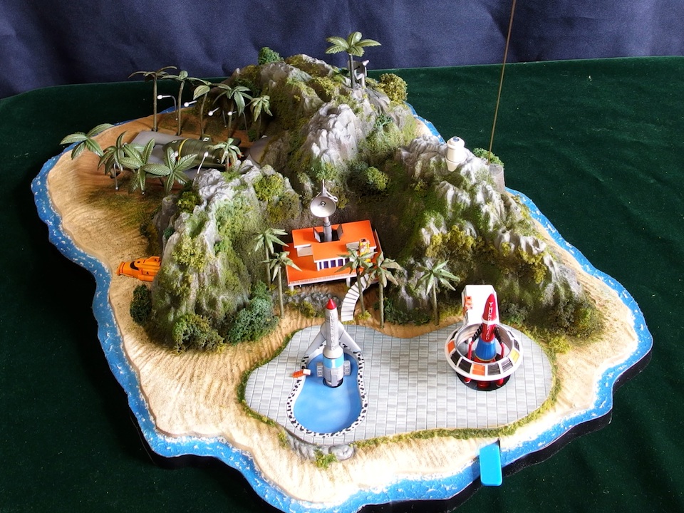 サンダーバード 秘密基地: 幻影画廊への扉