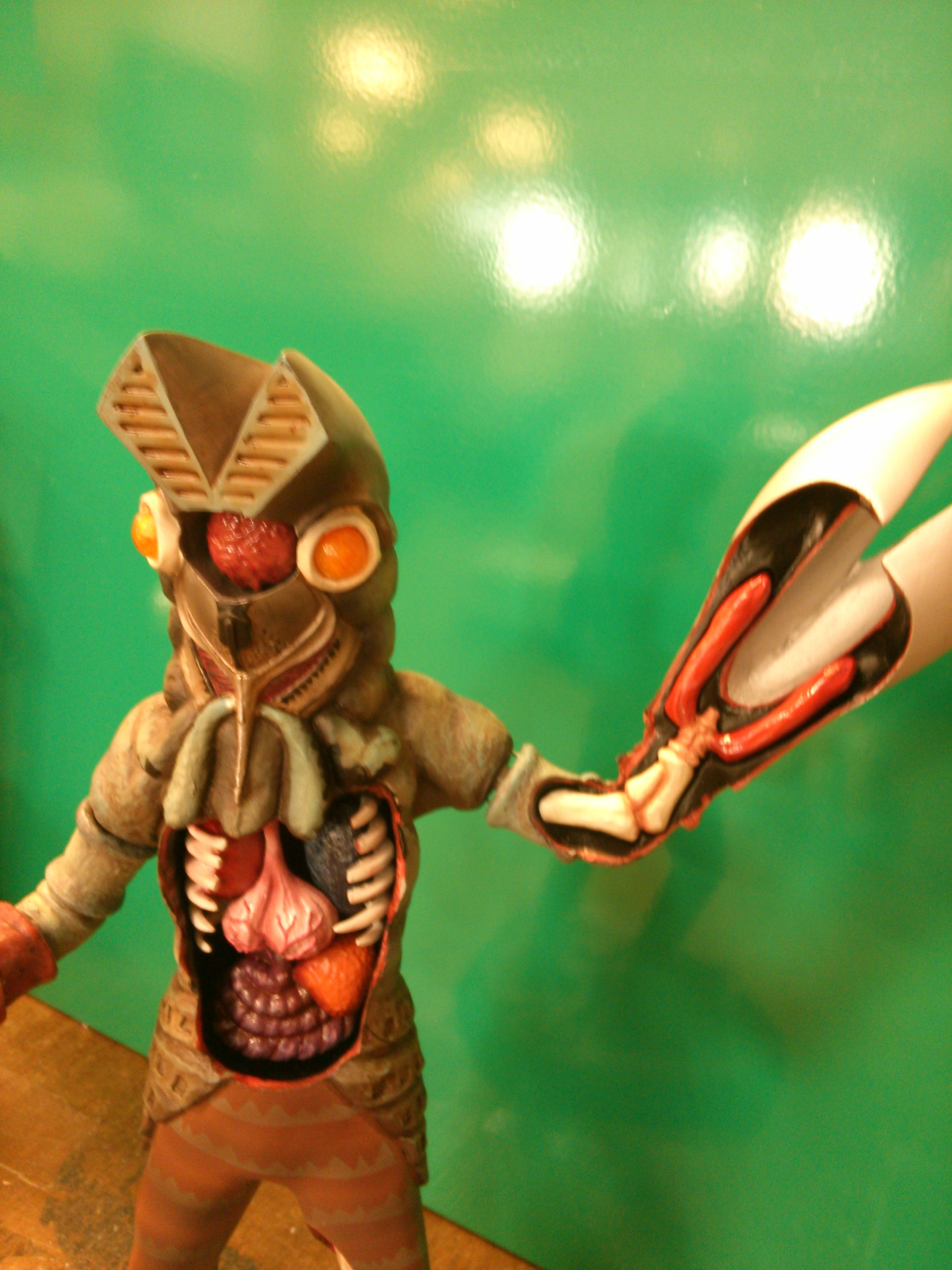 アオシマ ウルトラ怪獣大解剖 バルタン星人｜おもちゃみっけStaff Blog