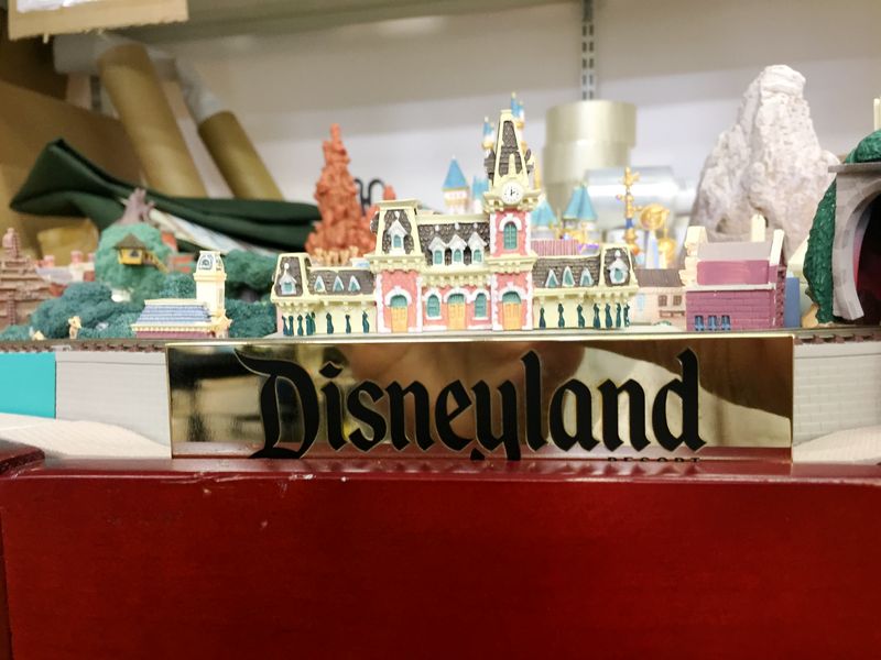 デアゴスティーニ 買取ました！マイディズニーランド完成品｜おもちゃ