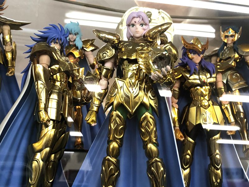 レトロといえばこれ！ 聖闘士星矢 当時の憧れセイントクロス大系