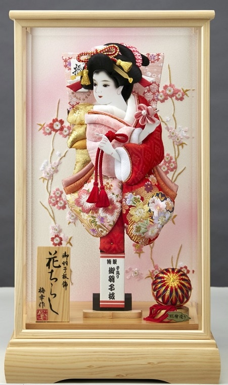 創業明治11年の人形専門店。寿月すみたやのお正月飾り。羽子板飾り 花