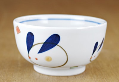 砥部焼 大西陶芸 お食い初め食器（青うさぎ）【和食器通販e-tobeyaki.com】