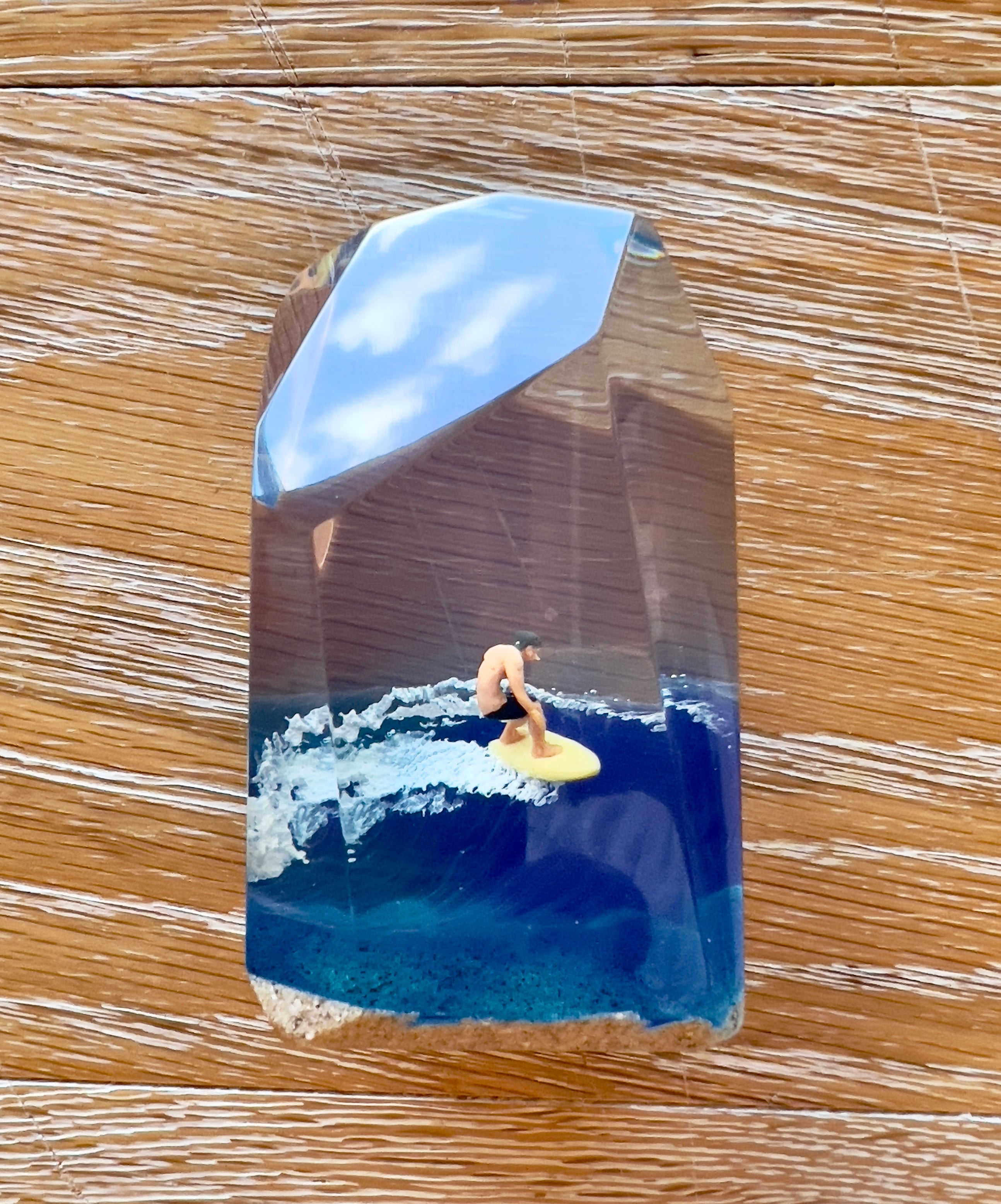 AUMBAK クリスタルキューブ ミディアム #3 – GREENROOM Gallery Hawaii