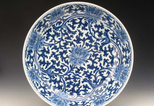 异域风格的瓷器纹饰-西番莲纹|陶瓷,瓷器鉴赏知识|样子收藏网,记录传统