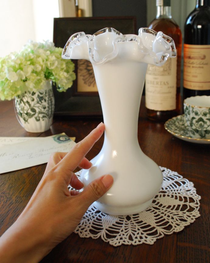 フェントン社、シルバークレストシリーズのフラワーベース（花器）(m