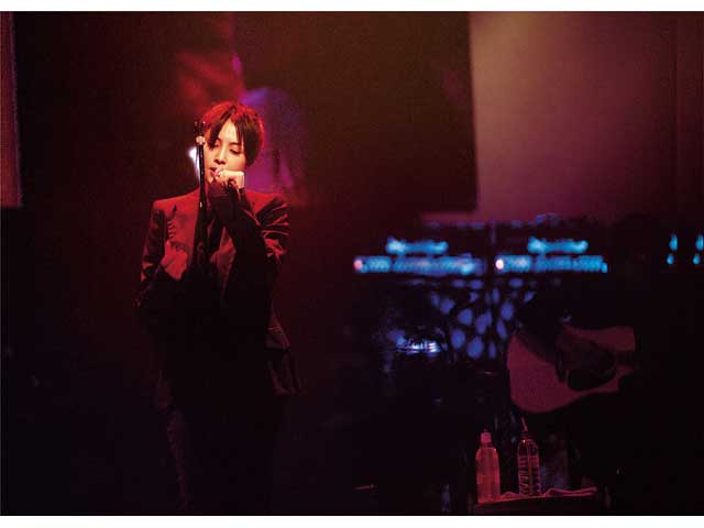 ZARD LIVE 2004 || TOHOシネマズ