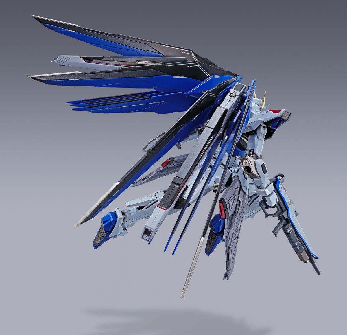 mb_freedom_gundam_concept_2_02
