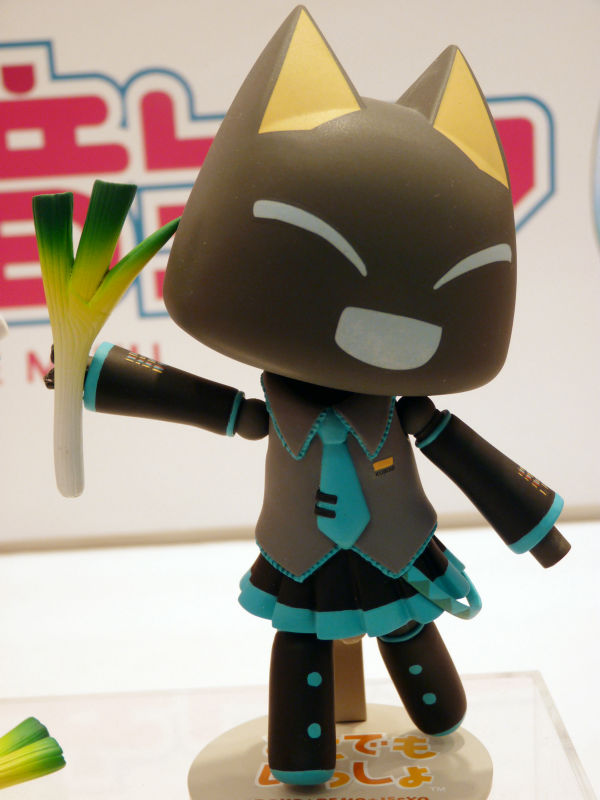 Toro which made Hatsune Miku's cosplay, etc. Variety rich