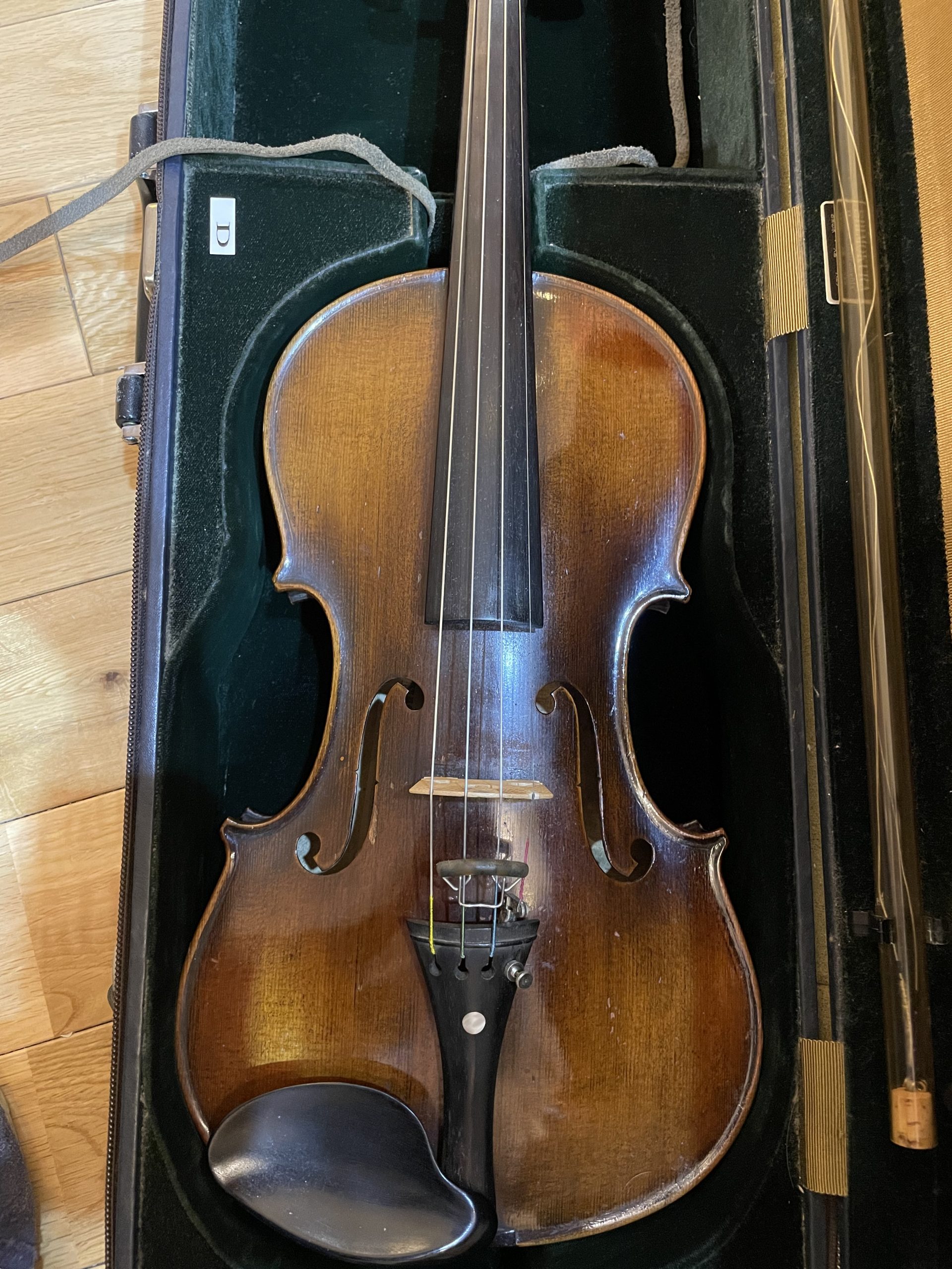 9F3CAAC4-2C8F-48E6-B1B4-