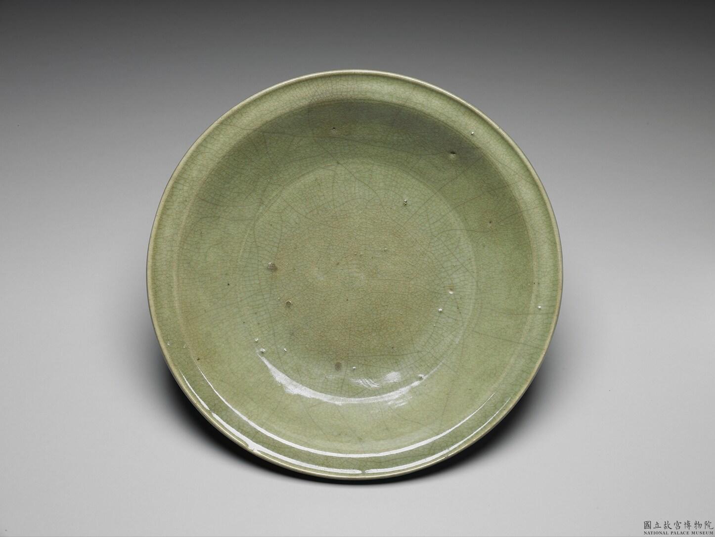 明龍泉窯青瓷開片大盤-數位典藏與學習聯合目錄(5886624)
