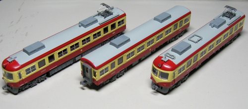 マイクロエースの長野電鉄2000系「D編成 復活りんご塗装」が到着