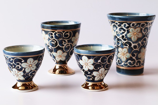 波佐見焼 龍庵窯 唐草の器 | 器屋うらの