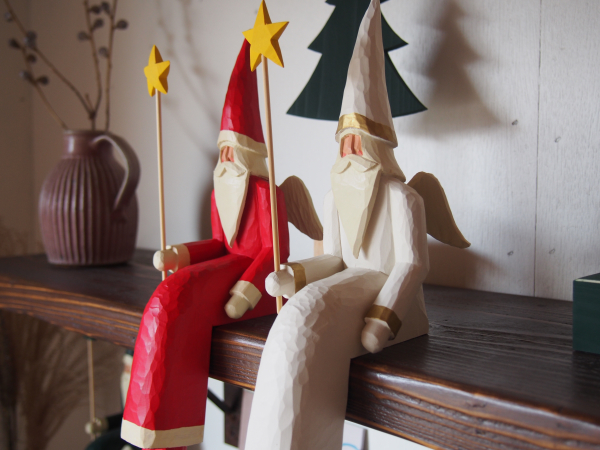 イソベサンタ お座りサンタ | カ ウ リ のショップ情報