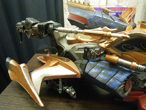 プレデターの必殺ビークル！！ネカの新作『ブレード・ファイター』を