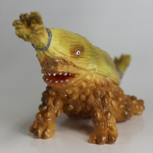 One up.製「ご当地怪獣ツーン」1期カラーのサンプル彩色が出てきたので