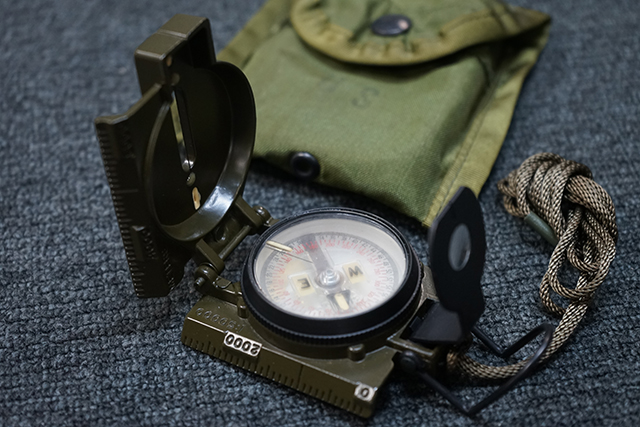 散歩も行軍に!? | Chicago Blog