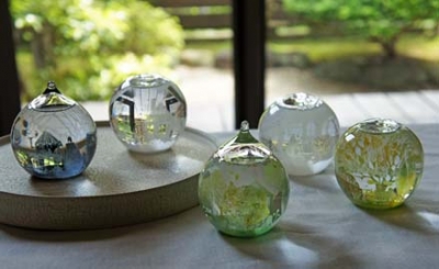 金津沙矢香さんのスノードーム 入荷しています。 | hagi