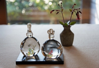 金津沙矢香さん：ガラスのおひな様 入荷しました。 | hagi