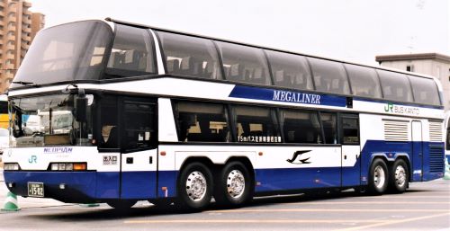 ネオプランN122/3 スカイライナー N128/4 メガライナー | つばめバスの