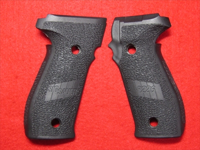 中古 SIG P226 実物樹脂グリップ 入荷しました。 | 発火店長 ブログ