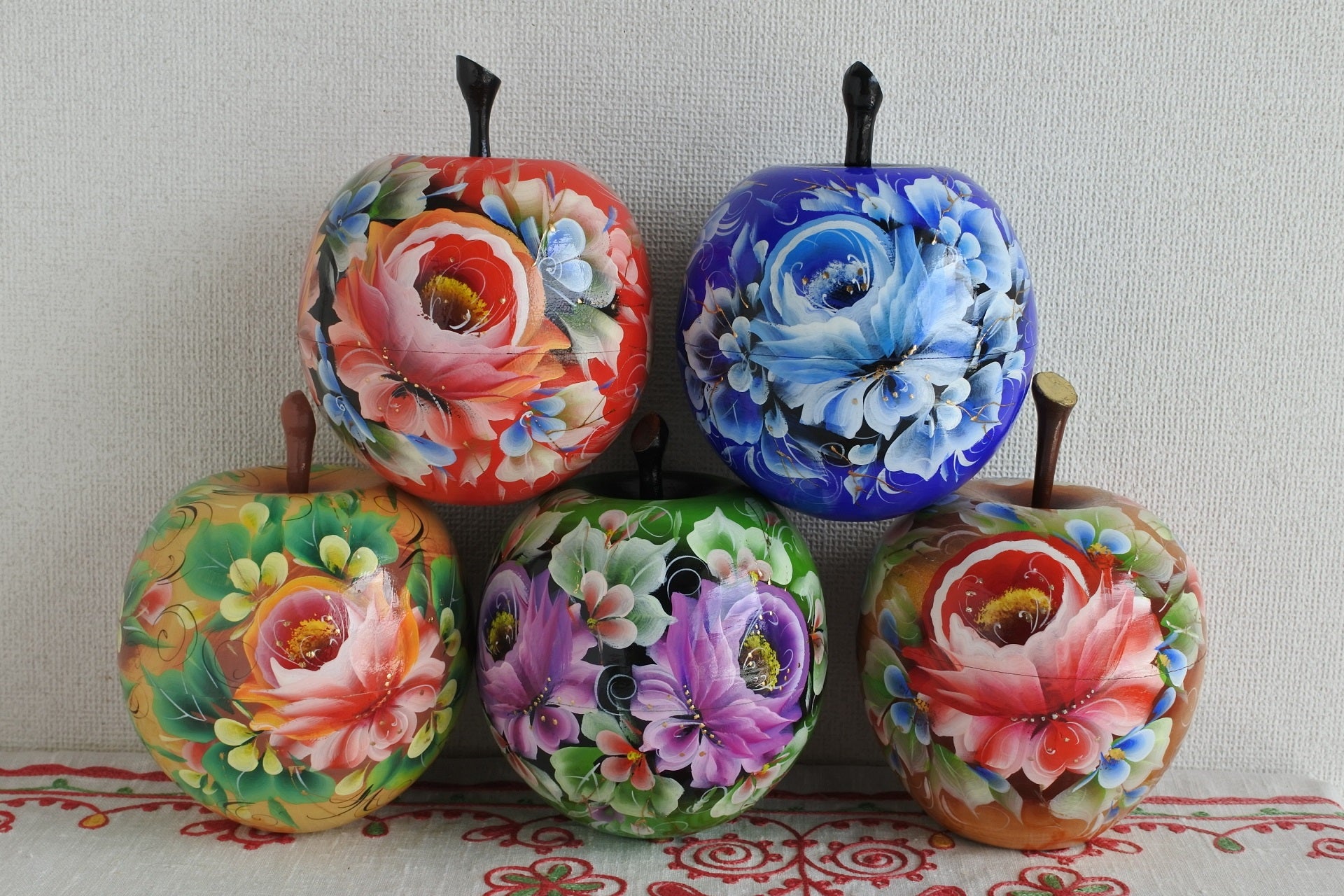 ロシア雑貨 ロシア民芸品 木の箱 木の人形 スパイスセット いりえの