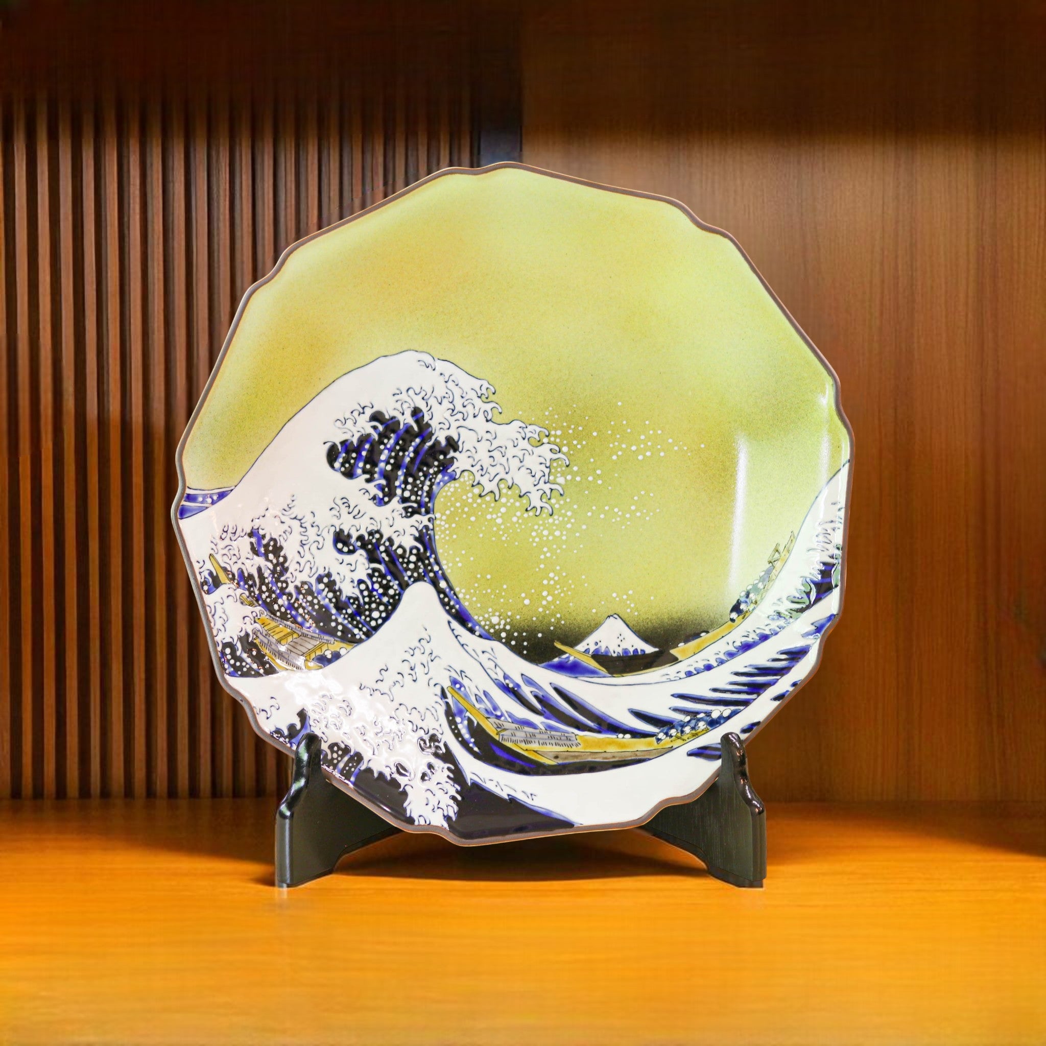 九谷焼 飾皿 | 北斎 神奈川沖浪裏 | 10号 皿立付 | 美山