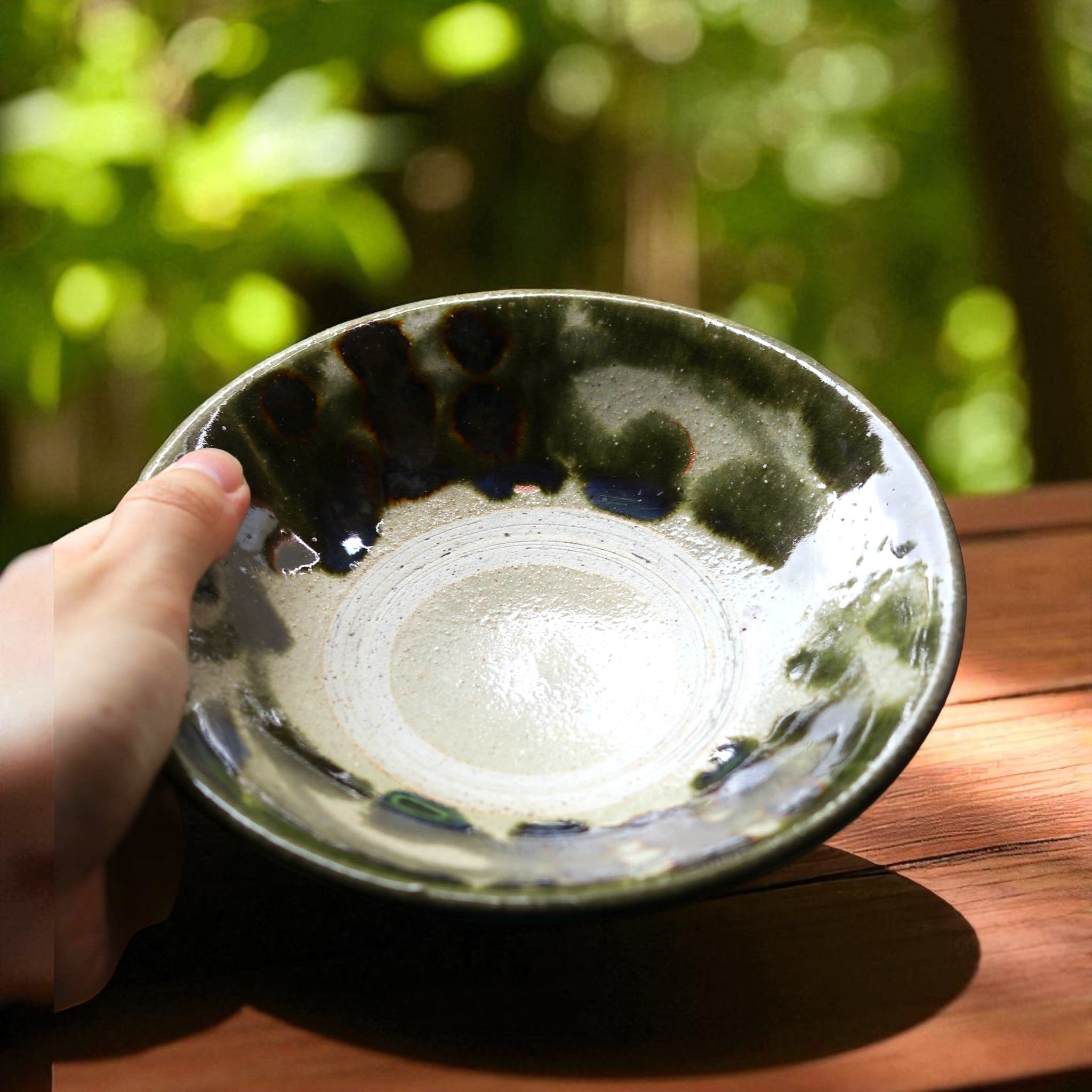 やちむん 5寸皿 | ブドウ唐草 | 呉須・飴 | 横田屋窯