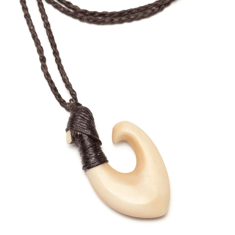 クジラ歯 フィッシュフック【2-特大】ネックレス – 海想