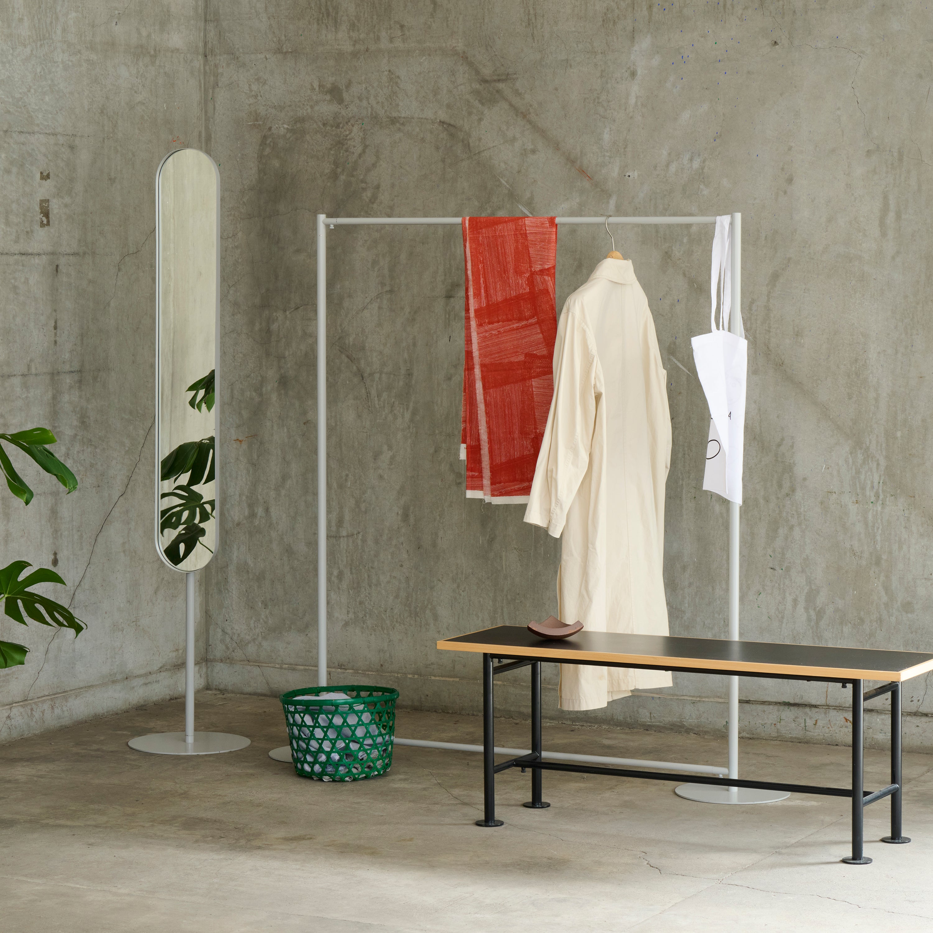 スタンドミラー-01-ブラック - KIT