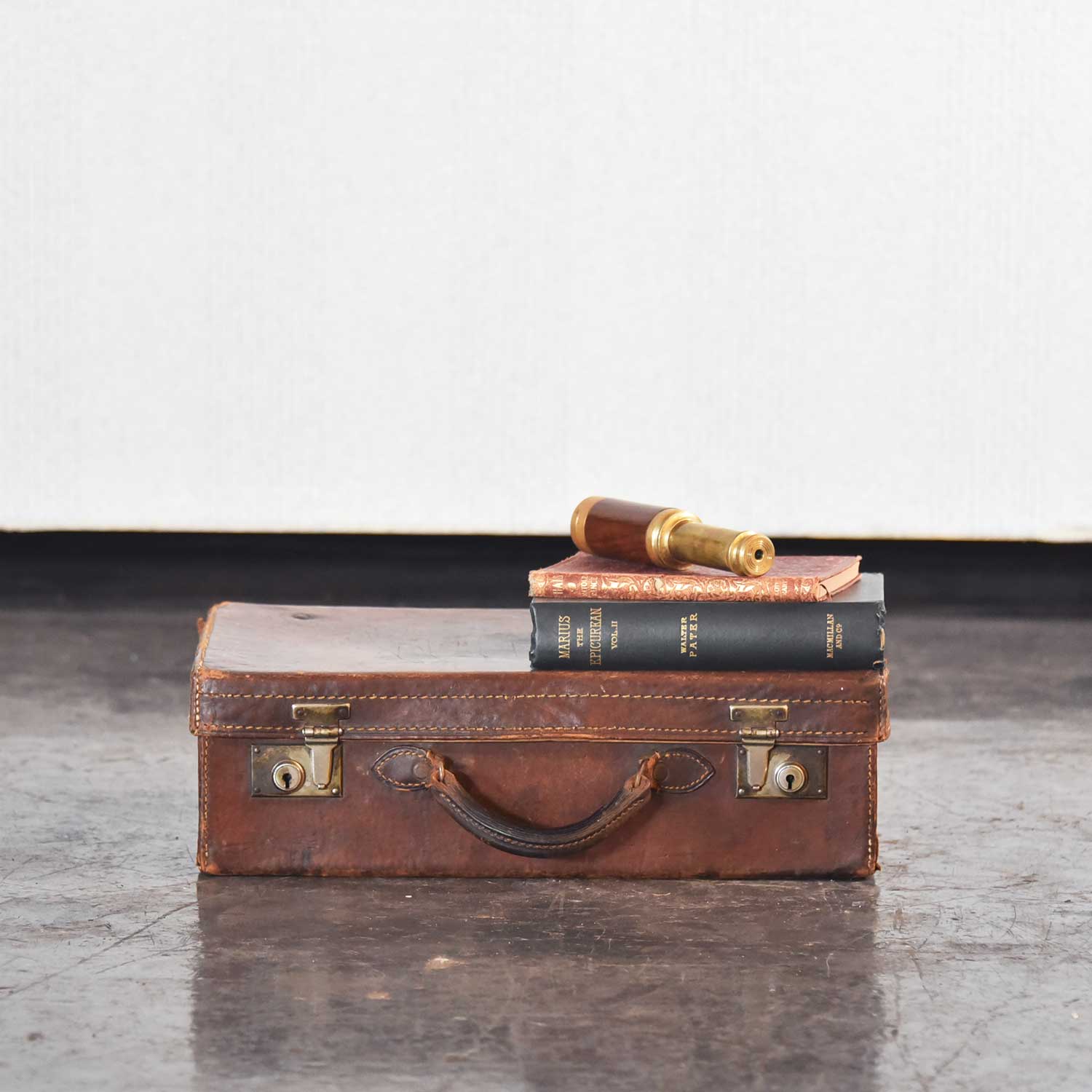 ヴィンテージレザートランク .TR-120E – 神戸アンティークウェアハウス