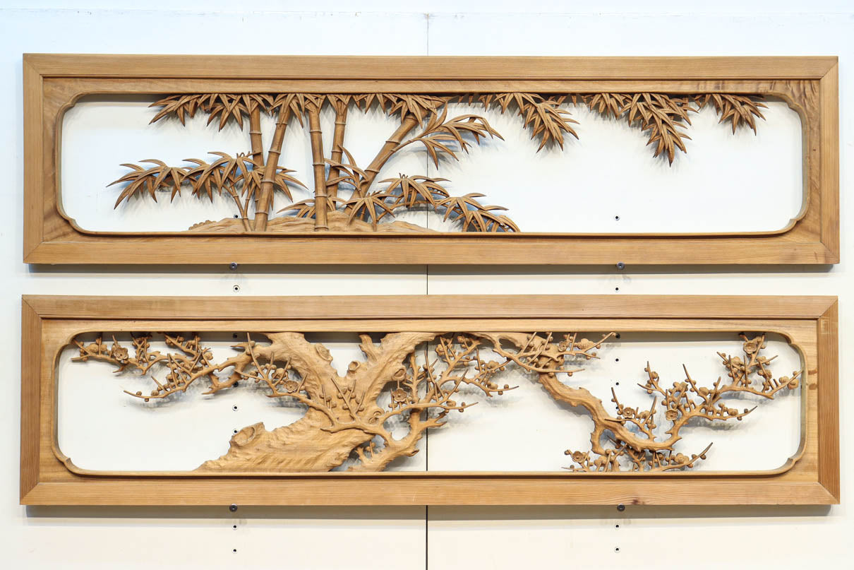 余白を残し上品に深彫りされた極上彫刻の欄間 EZ1628ab 在庫(a:0 b:1