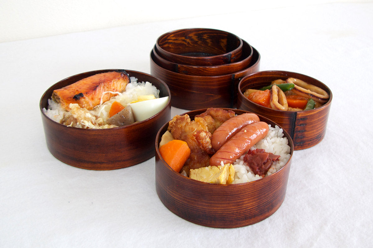 新商品］小坂屋漆器店 ｜ 摺り漆 曲げわっぱ弁当箱（丸型）の販売開始