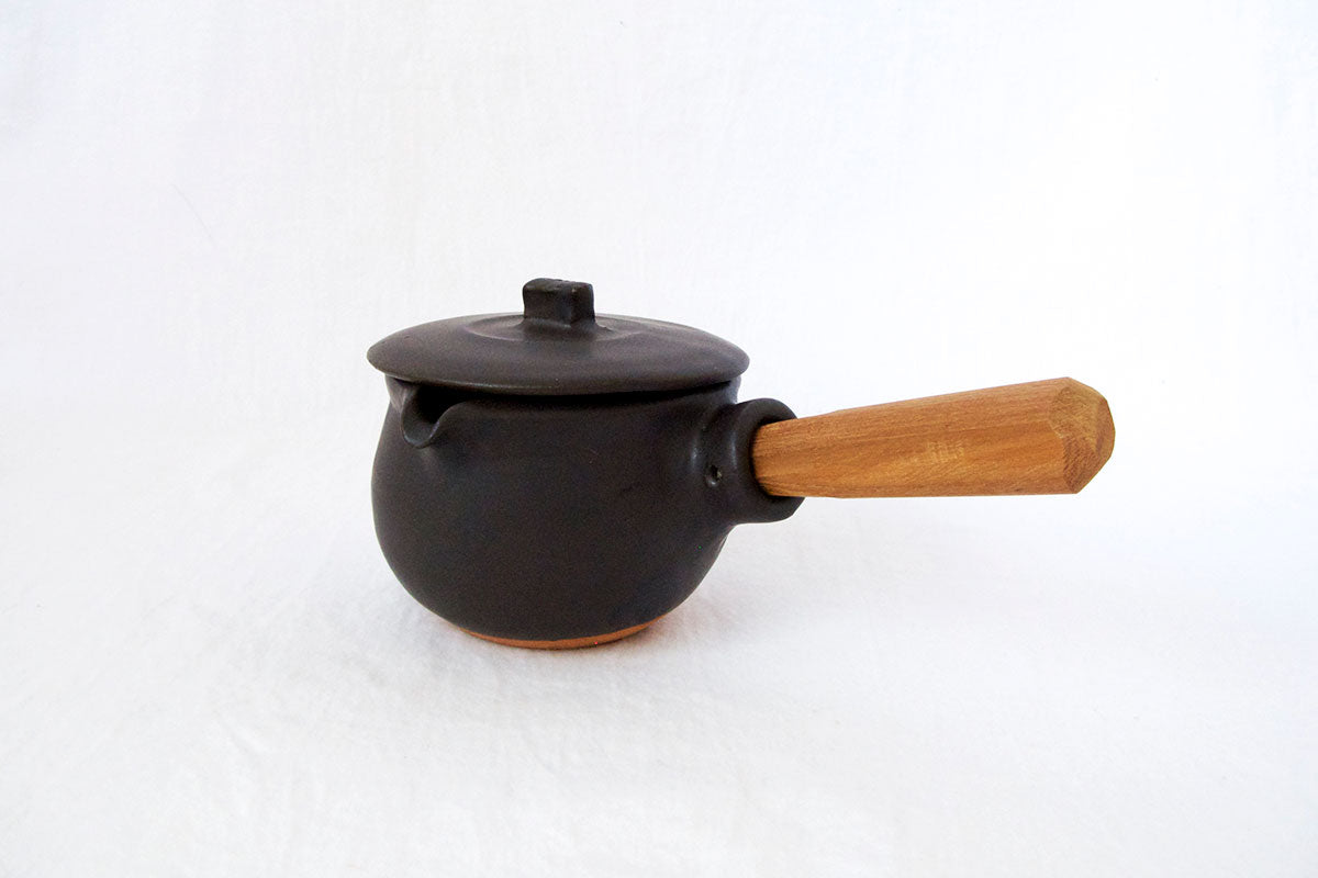 お一人様2点まで] 馬場勝文陶工房 ｜ ふた付き耐熱ミルクパン［黒］