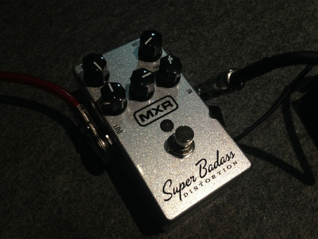 ☆ペダル検証 第57弾 MXR Super Badass Distortion編 : ジナパパ一家