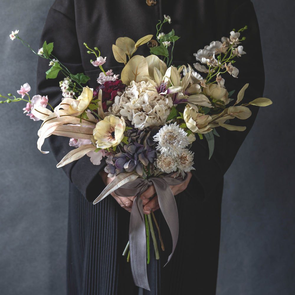 アーティフィシャルフラワー ホワイト×ベージュの華やかブーケ