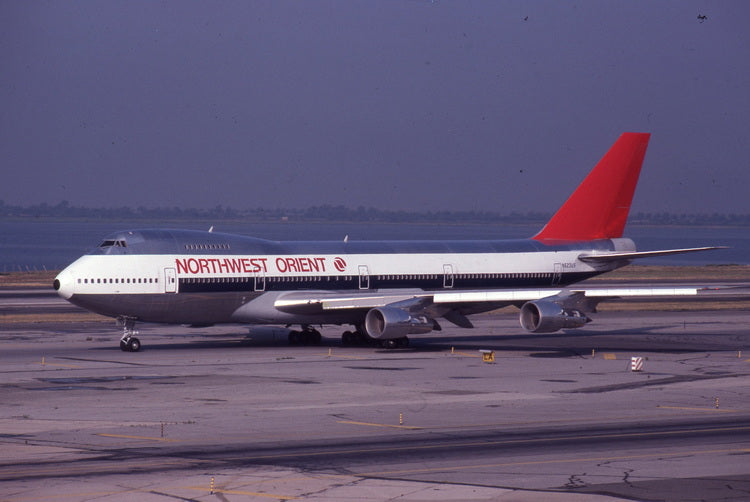 Northwest Orient Boeing 747-200 N623US Phoenix 04594 Scale 1:400