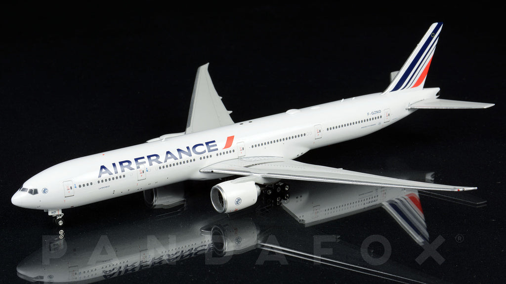 Air France Boeing 777-300ER F-GZND Phoenix PH4AFR2171 04400 Scale