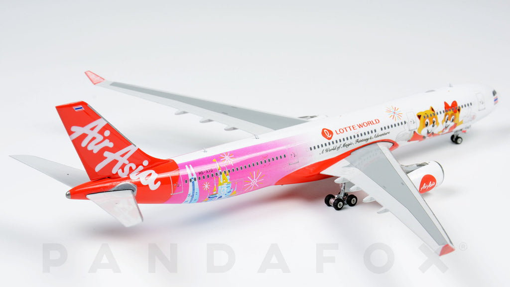Thai Air Asia X Airbus A330-300 HS-XTD Lotte World Phoenix