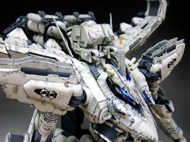 アーマードコア・ホワイトグリント＋VOB【ぷらもっち】