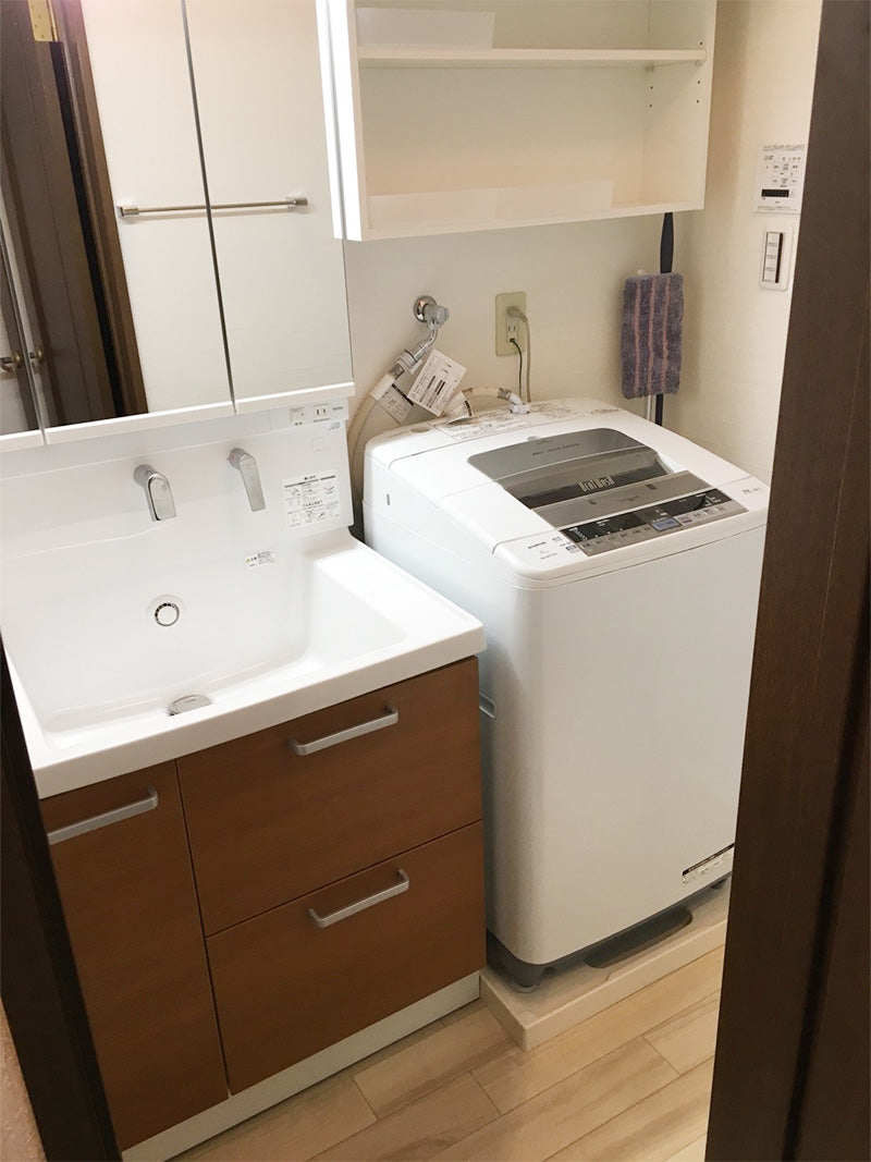 西宮市］TOTO 洗面化粧台「サクア」の施工事例｜水廻り設備の取替