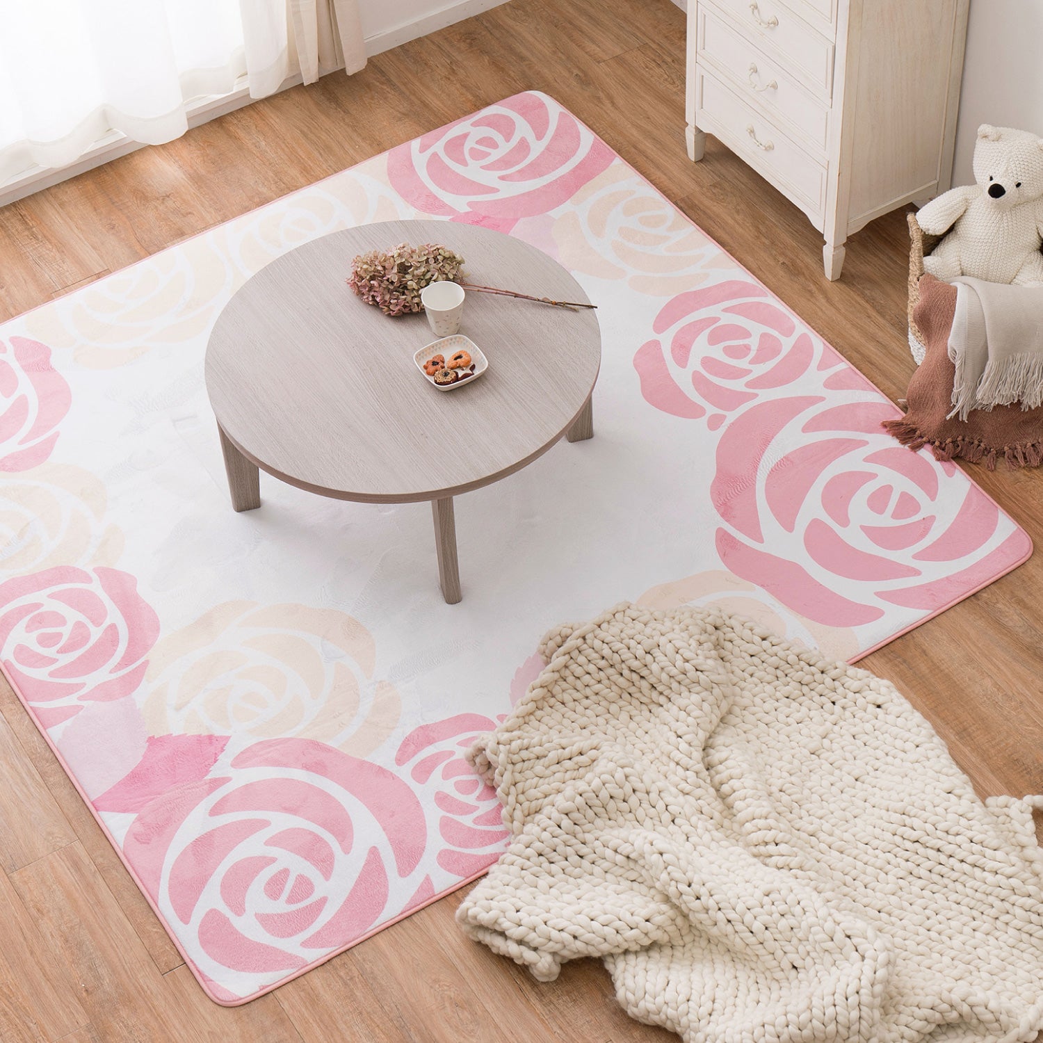 姫系でかわいい花柄ラグマット 約190×190cm 【約2.5畳】 女の子用に