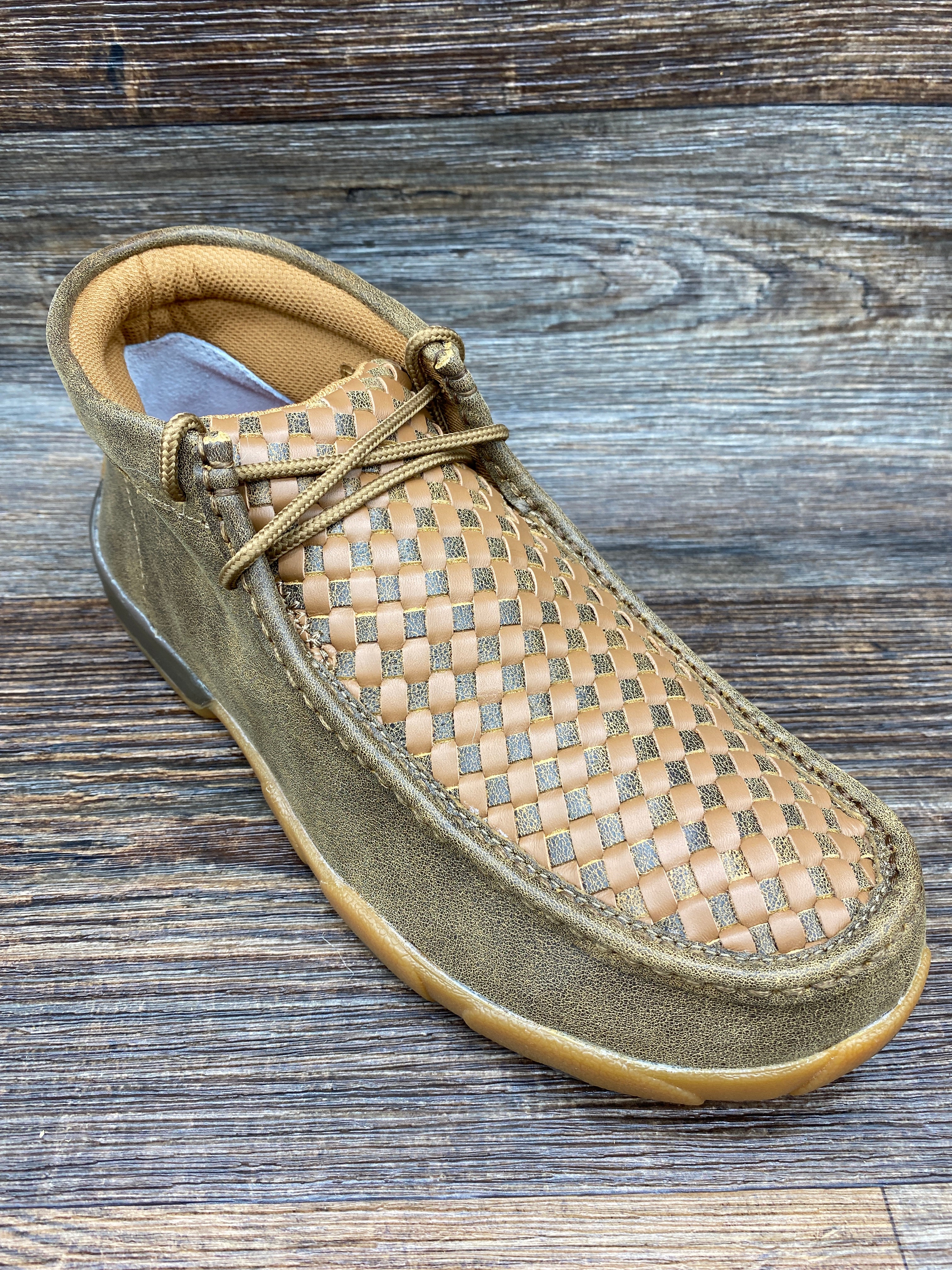 mdm0033 Men's Driving Moc Casual Shoe with Basket Weave by Twisted
