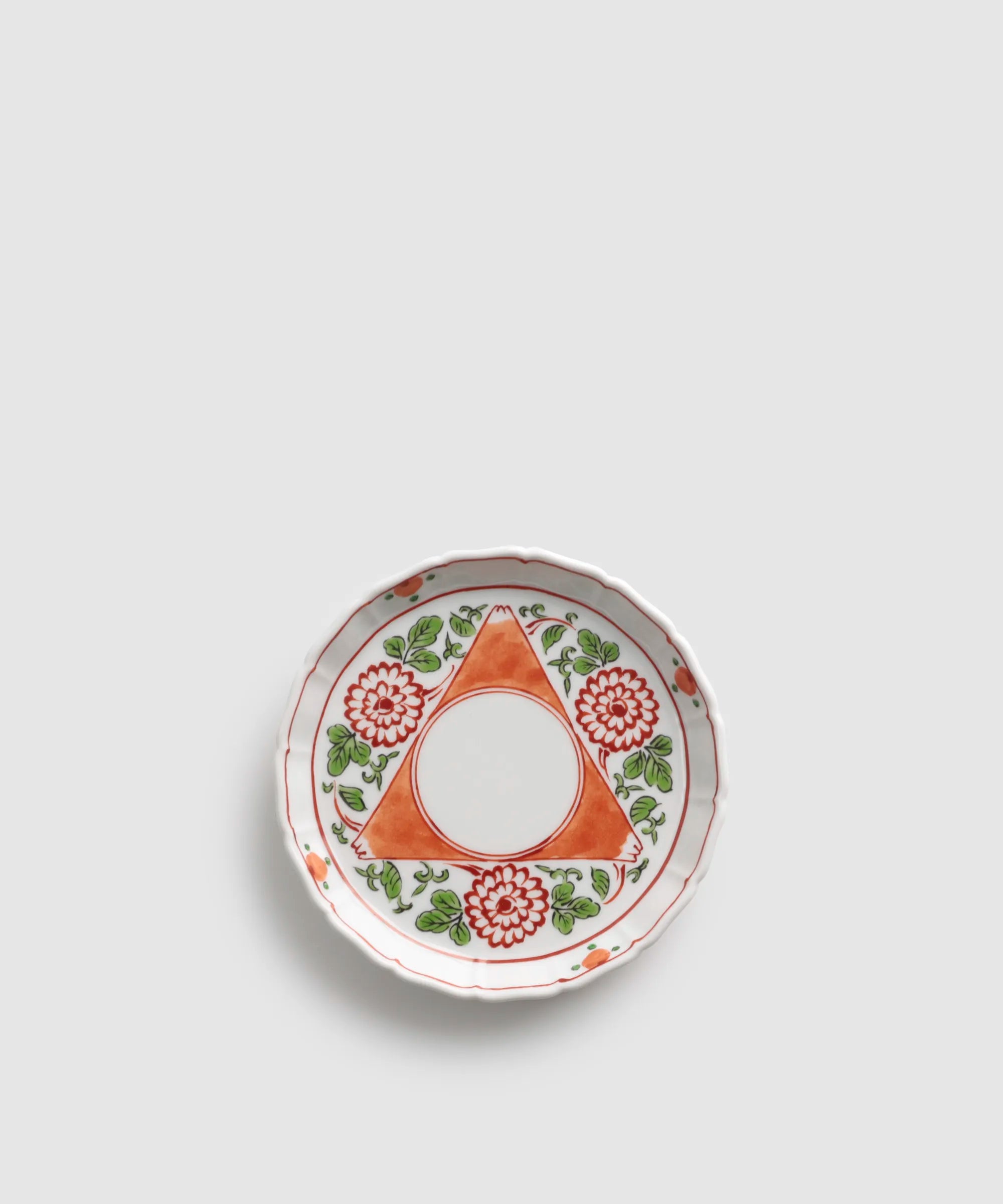 色絵三方富士菊花文 